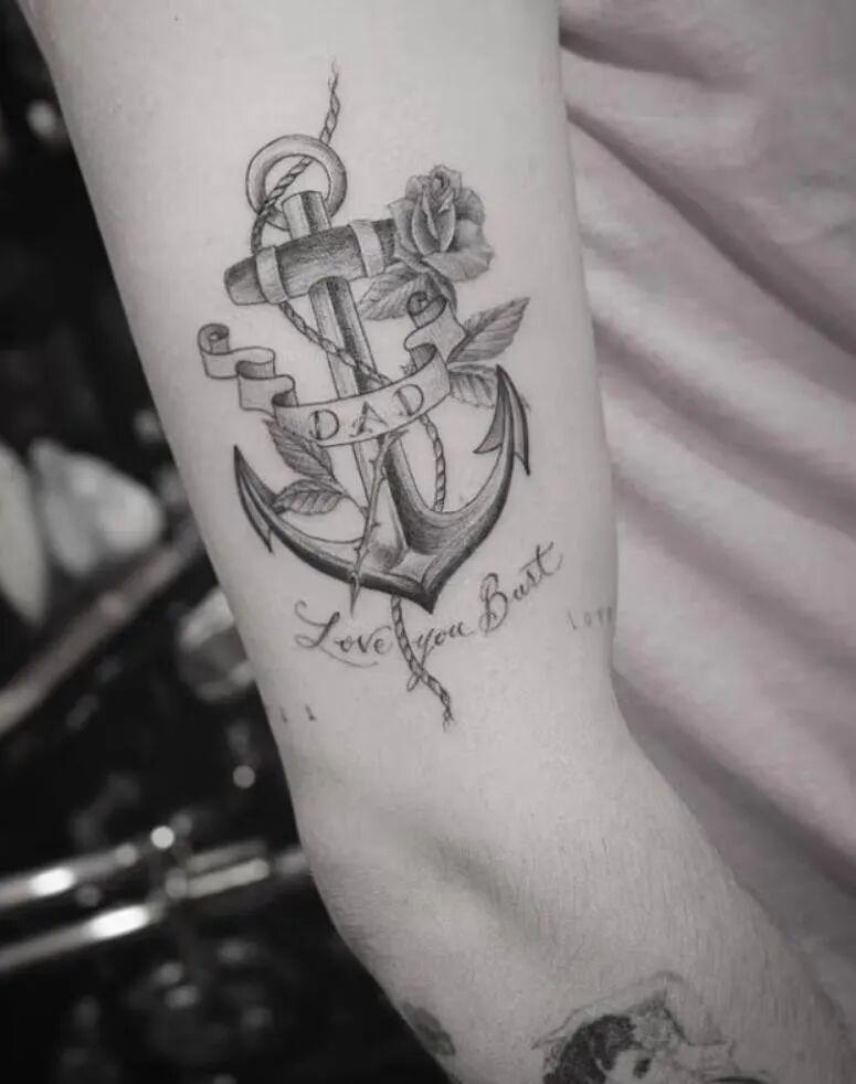 开云官方直播-尴尬！大布去除贝克汉姆文身，断绝关系节奏更大！昔年妈宝男彻底不装了...